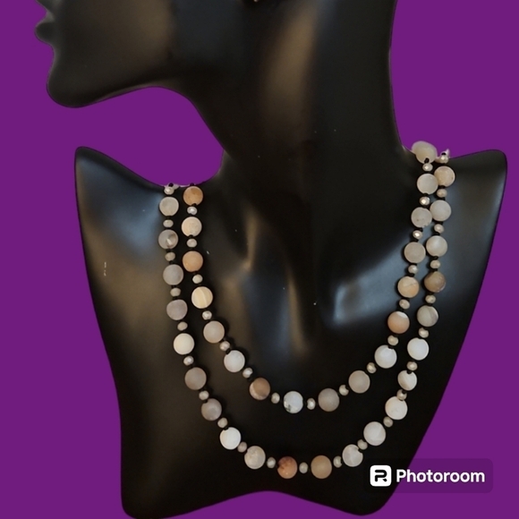 Handknot Matte Agate Beaded Long Necklace - Picture 1 of 6